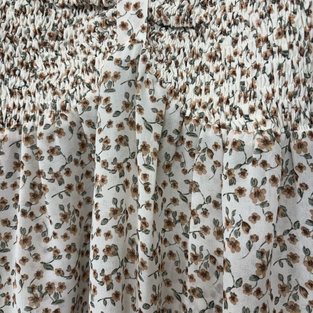 BiBi Cream and Brown Floral Blouse with Lace Accents - Picture 2 of 4